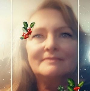 Meet your Posher, Candy